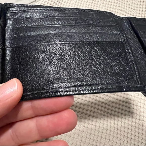 Alpine Swiss men Wallet - Picture 4 of 6